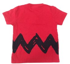 画像2: PEANUTS別注 CHARLIE BROWN” T-SHIRTS (dear Sons & Daughters) PEANUTS RED (2)