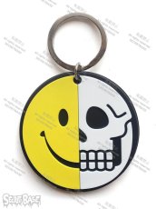 画像1: SMILE SKULL RUBBER KEY HOLDER 2 (1)