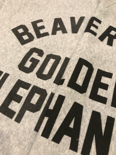 画像1: [BUDDY別注xSECRETBASE限定] Champion リバースウィーブ ガゼット付き クルースウェット - GOLDEN ELEPHANTS