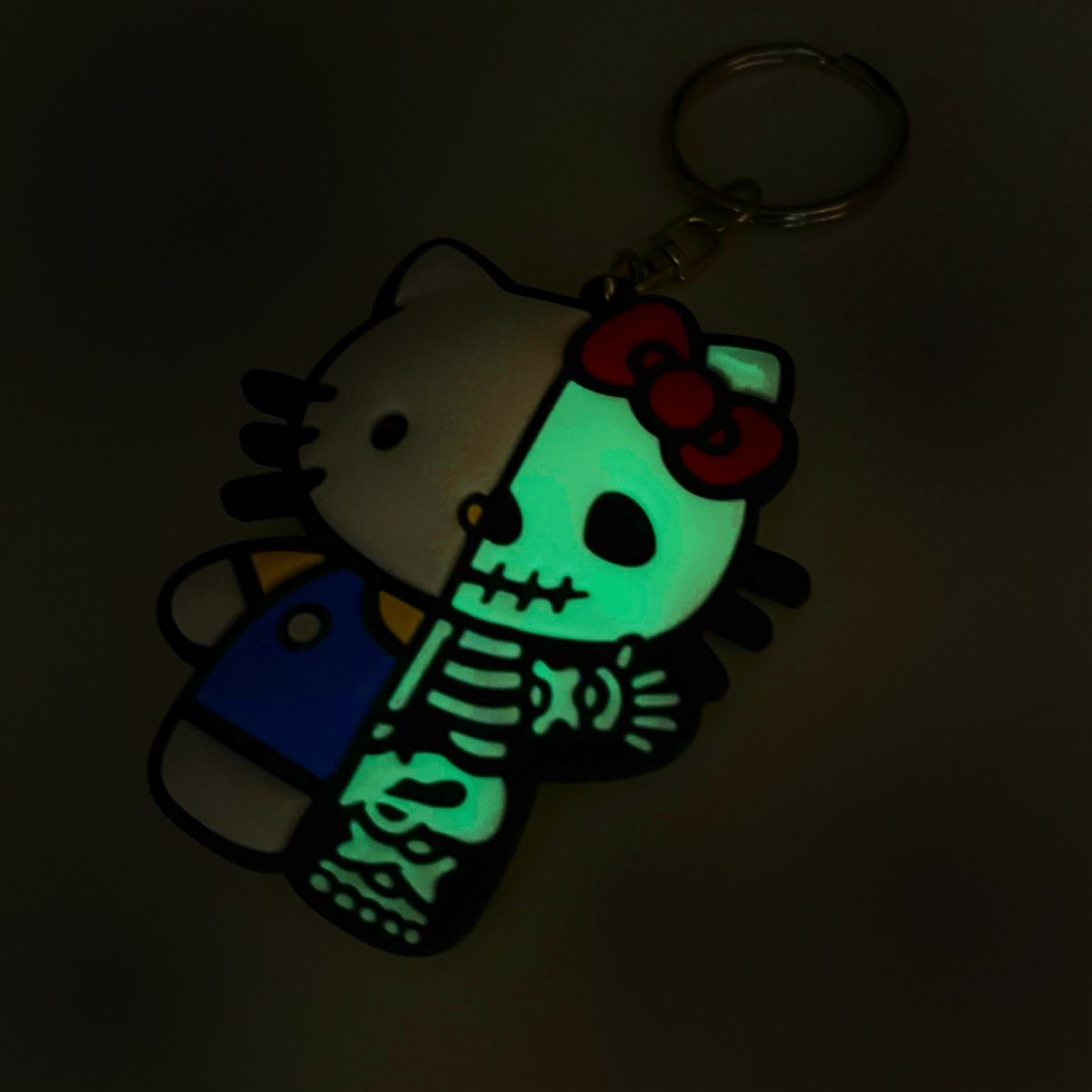 画像3: HELLO KITTY X-RAY 3D RUBBER KEY HOLDER BLUE (3)