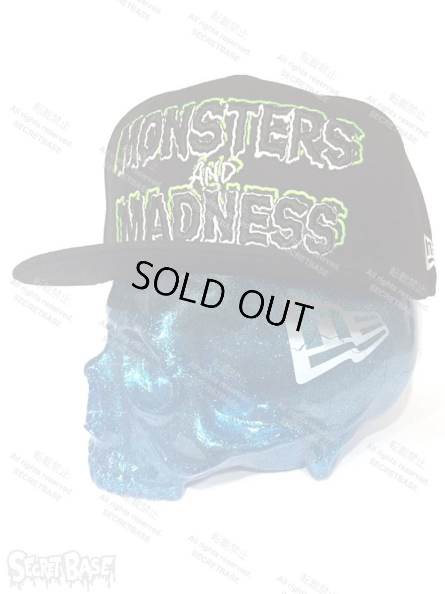 画像1: MONSTERS AND MADNESS New Era 9FIFTY × SECRETBASE 1/1 SKULL HEAD BLUE RAME SET (1)