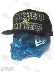 画像1: MONSTERS AND MADNESS New Era 9FIFTY × SECRETBASE 1/1 SKULL HEAD BLUE RAME SET (1)