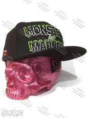 画像1: MONSTERS AND MADNESS New Era 9FIFTY × SECRETBASE 1/1 SKULL HEAD PINK RAME SET (1)