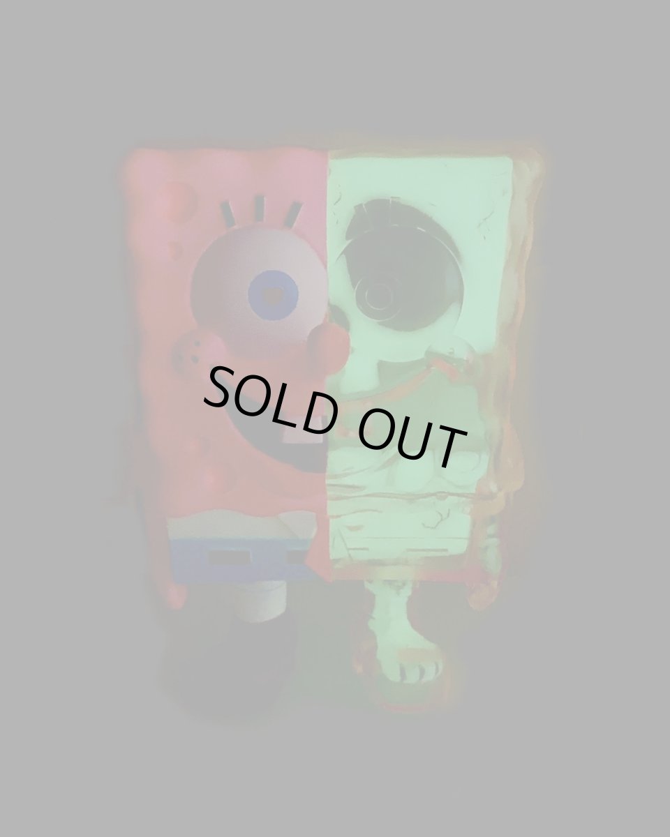 画像2: SPONGEBOB X-RAY FULL COLOR PINK G.I.D with Heart eye Ver.  (2)