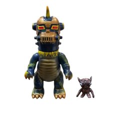 画像1: [Lottery Sale] ЯOR 精密機械怪獣 - Magnet Monster T-Tank [抽選販売案内] (1)