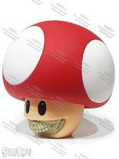 画像2: Mushroom Grin by Ron English RED (2)