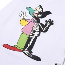 画像3: THE SIMPSONS x SECRET BASE x atmos KRUSTY X-RAY LS TEE WHITE (3)