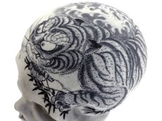 画像4: ”MEDETAI" 1/1 SKULL HEAD Artist/GANJI (Three Tides tattoo) (4)