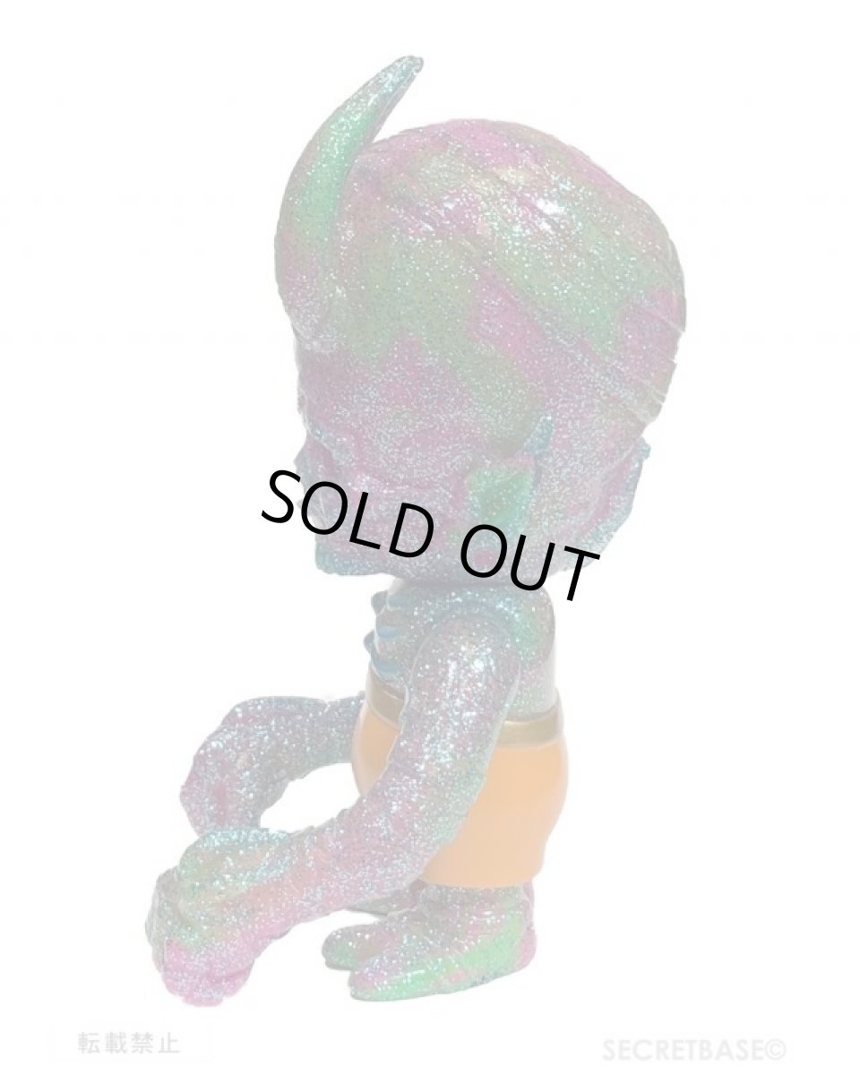 画像3: a botanical garden skullHEVI creates loopy visions in a swan SONG spaced 2019 skullHevi marbHouse Vers created by pushead  sculpted by betch (3)