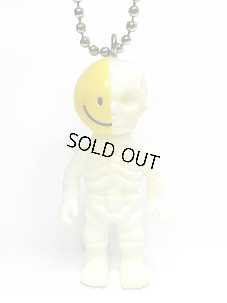 画像2: Jekyll and hyde SMILE SKULL TOTE & TOY CHARM SET (2)